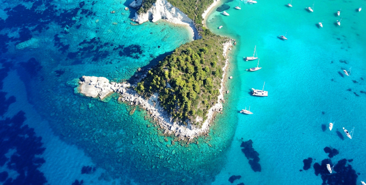 Αν είστε λάτρεις της εξωτικής ομορφιάς αυτές οι παραλίες του Ιονίου θα σας ξετρελάνουν!