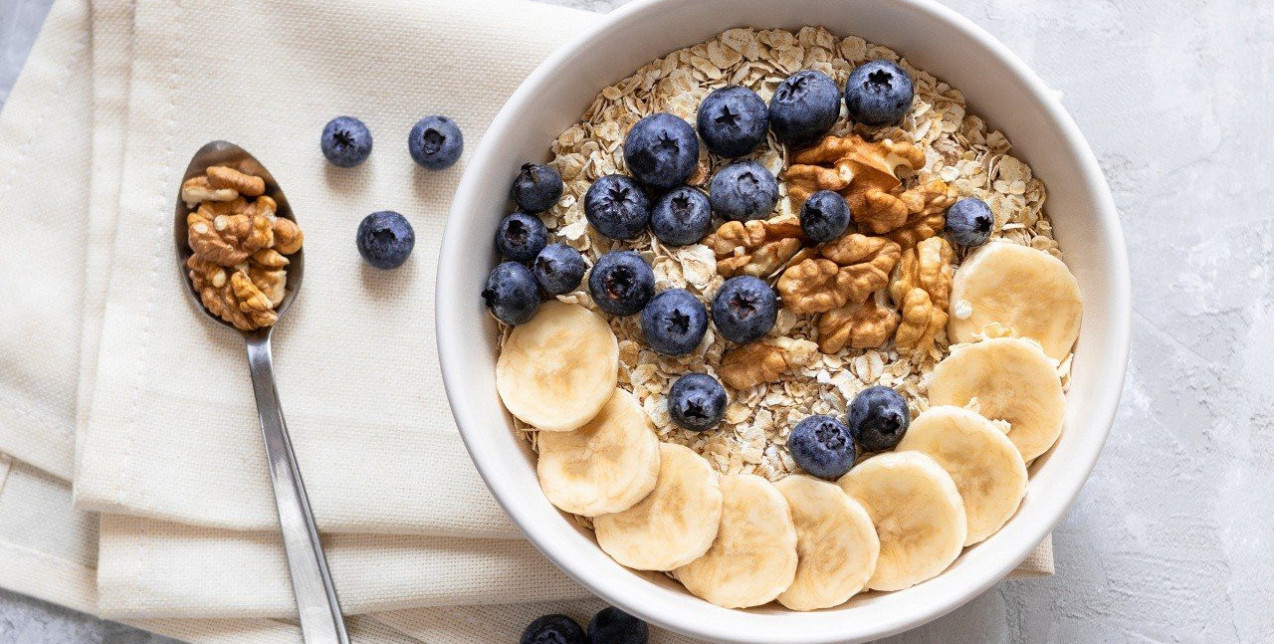 Protein-maxxing: Μήπως υπερβάλουμε χωρίς να το καταλαβαίνουμε;