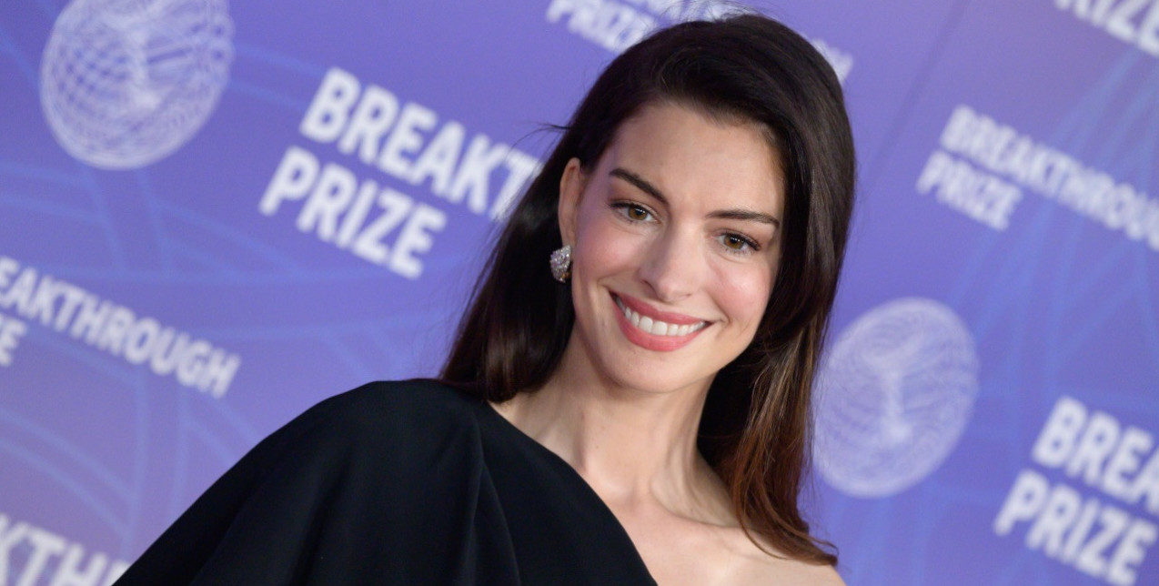 Η Anne Hathaway περιμένω το τρίτο της παιδί και το ανακοίνωσε με έναν πολύ τρυφερό τρόπο