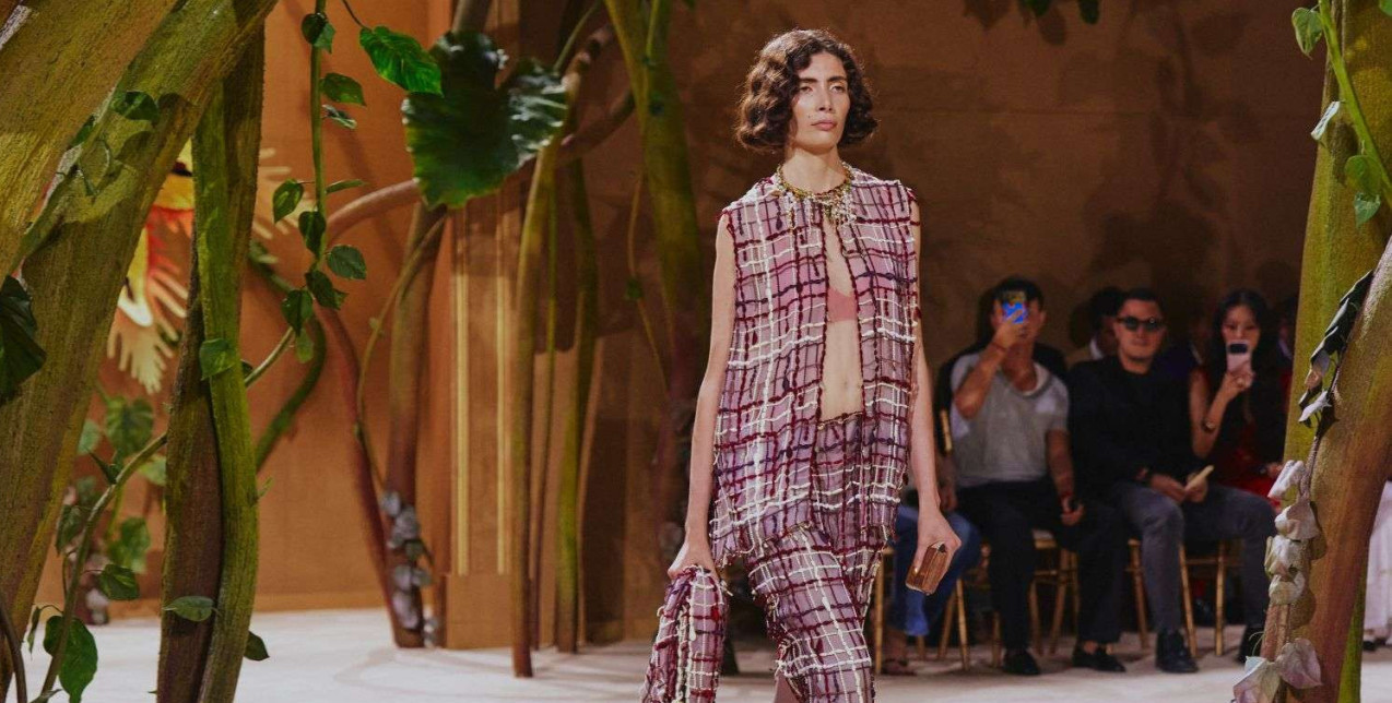 Paris Couture Week: Τα fashion trends που θα δούμε στη μόδα του χειμώνα