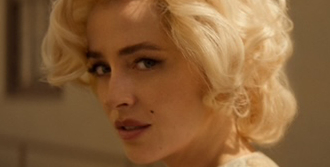 Η νέα επετειακή ταινία για τη Marilyn Monroe φιλοδοξεί να αποκαλύψει τη γυναίκα πίσω από τον μύθο