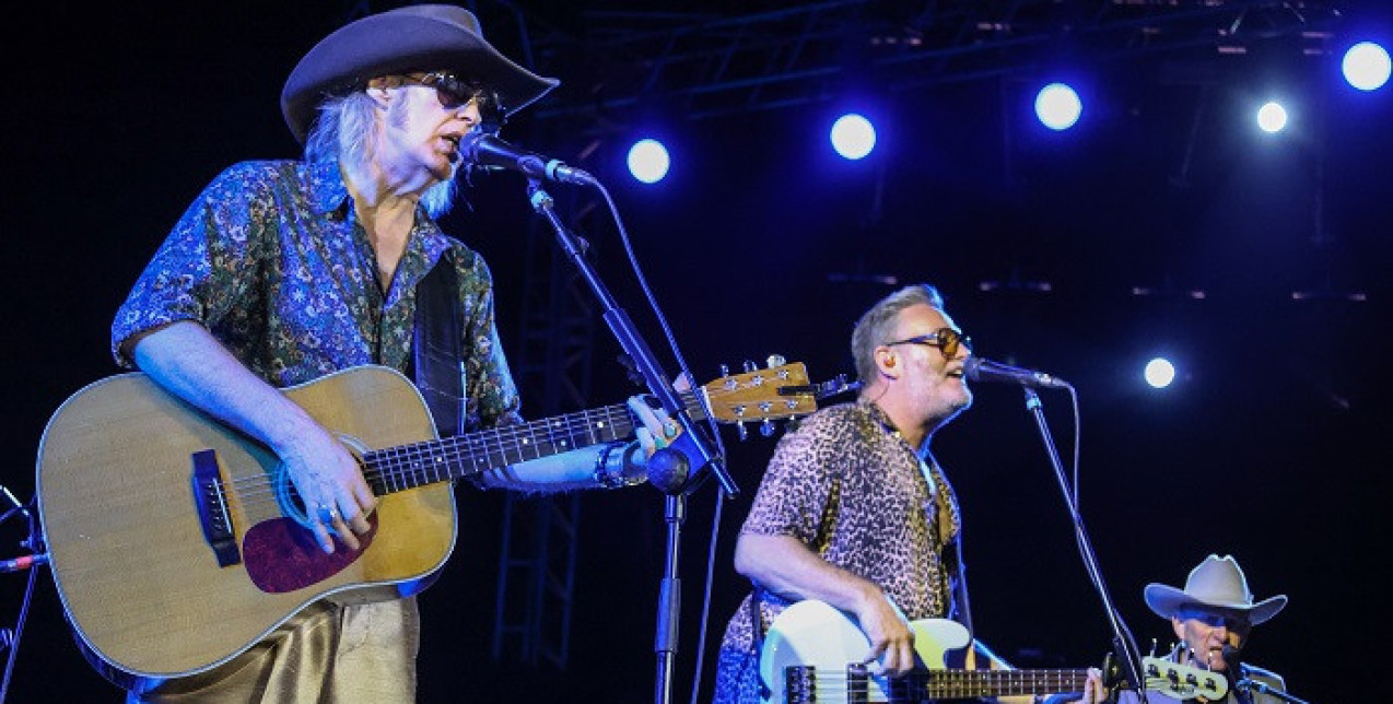 Οι The Waterboys μάγεψαν το κοινό σε μια sold-out βραδιά στο Sani Festival 2026
