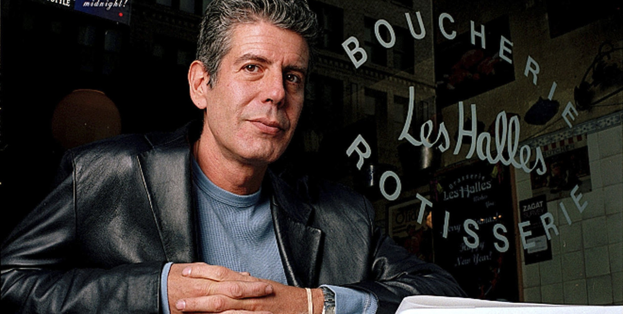 Ο Anthony Bourdain, οι γαστρονομικοί προορισμοί και οι ιστορίες που αξίζουν περισσότερο από ένα αστέρι Michelin