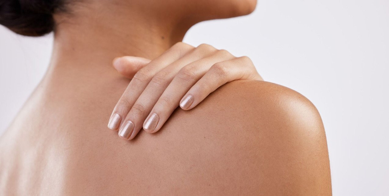 Το manicure trick που θα σας κάνει να καθυστερήσετε το επόμενο ραντεβού σας