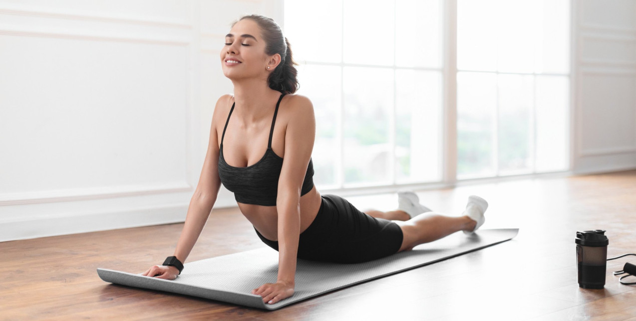 Το full-body Pilates workout για όλο το σώμα που θα υιοθετήσετε μετά τις διακοπές