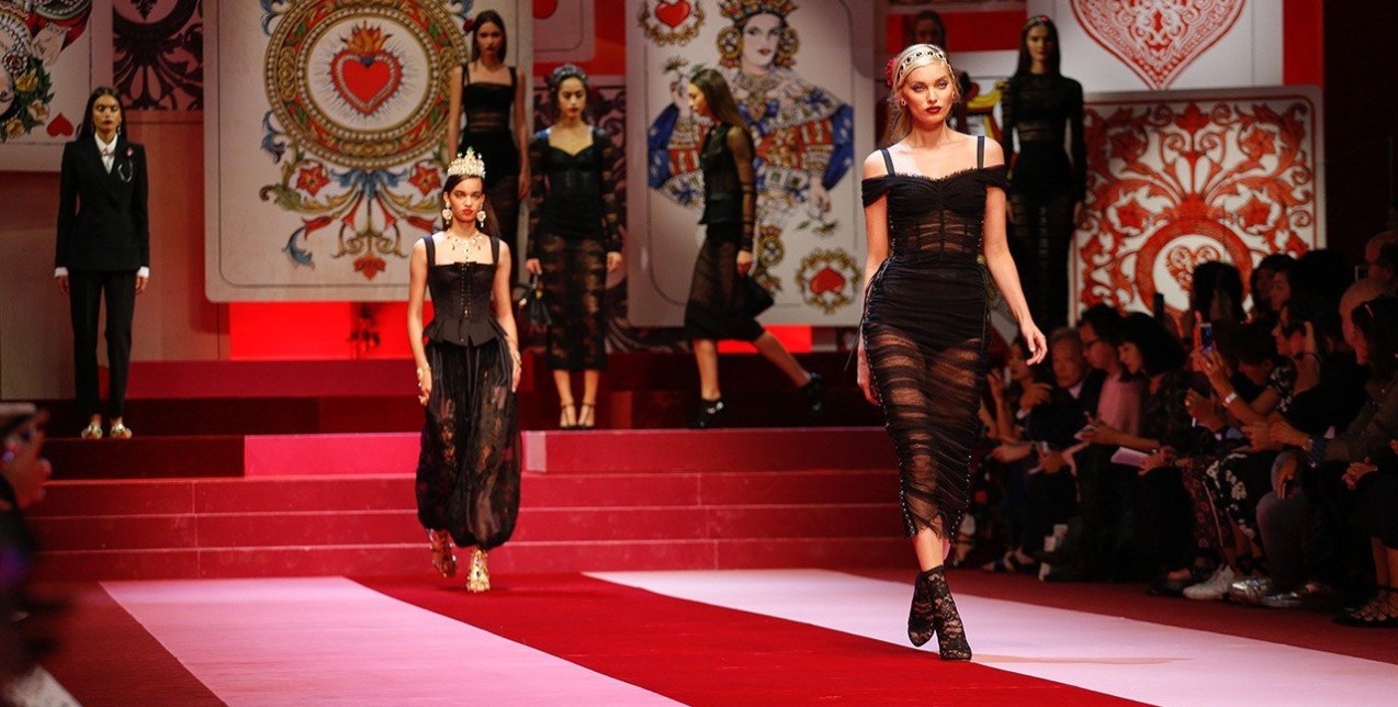 Sheer trend: η πιο αισθησιακή τάση για το καλοκαίρι