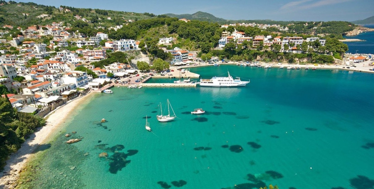 3 νησιά για να αποδράσετε το τριήμερο του Αγίου Πνεύματος