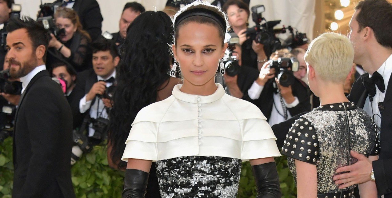 Οι Έλληνες σχεδιαστές που προτίμησαν οι celebrities στο Met Gala