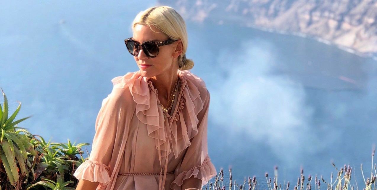 Η trend setter Anna Mavridis μοιράζεται μαζί σας συμβουλές ομορφιάς