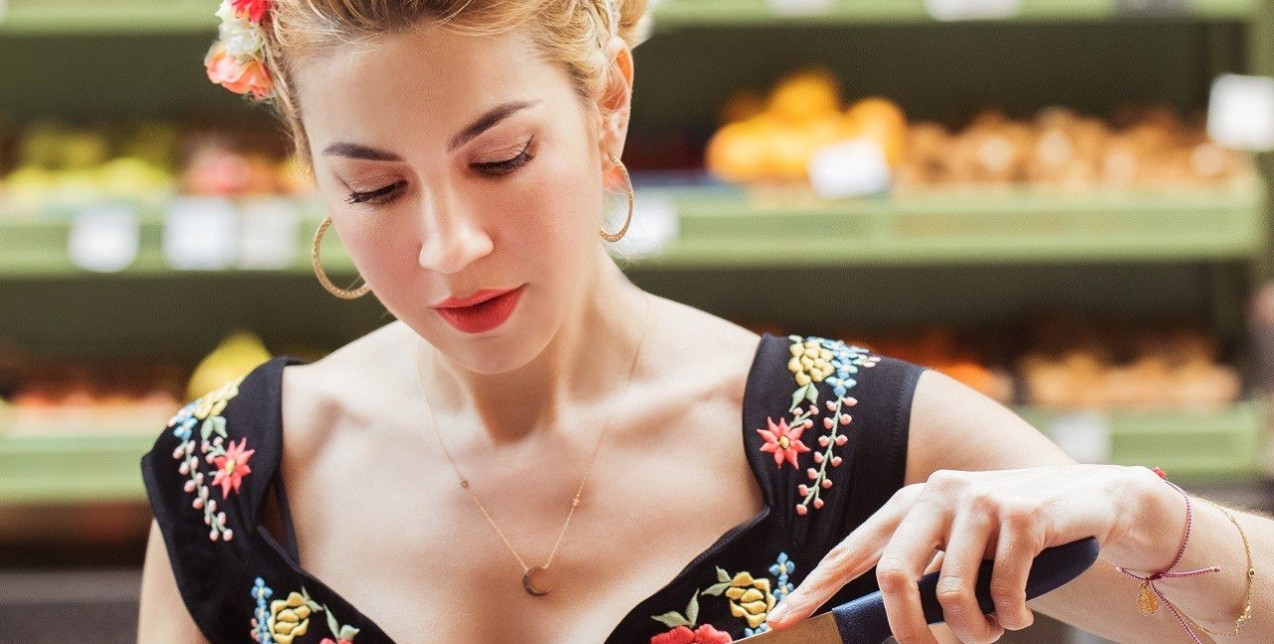 Let’s talk about: Η Αγγελική Μεϊμάρη μιλά για νέα γλυκά και ταξίδια