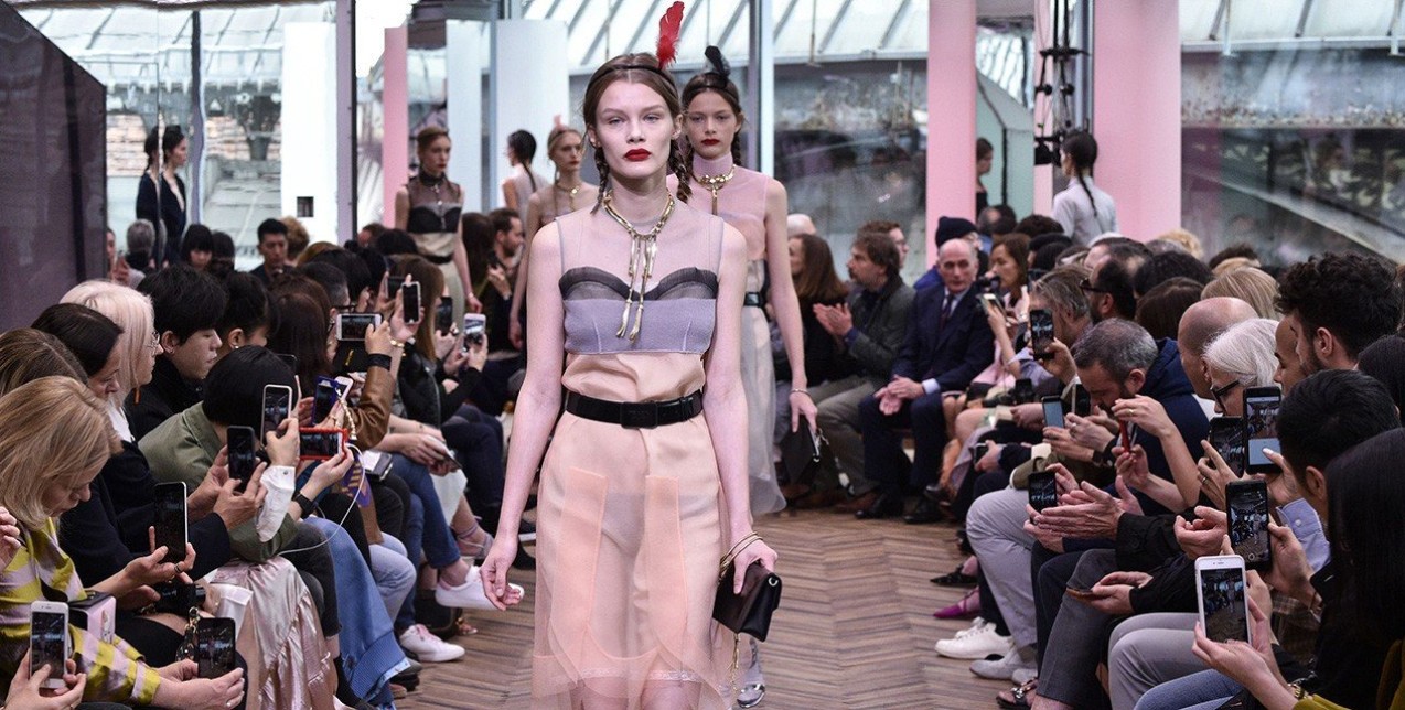 Runway report: όσα ξεχωρίσαμε από τις Cruise Collections 2019