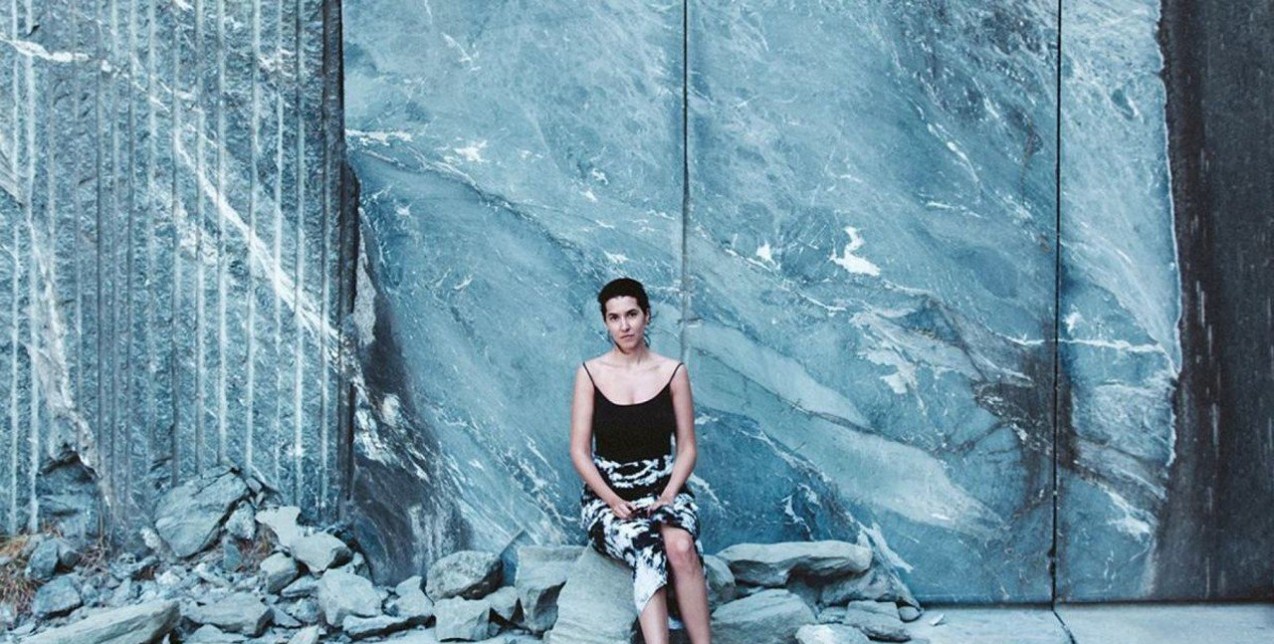 Ellie Tsatsou: Μια Ελληνίδα φωτογράφος που διακρίνεται στο Λονδίνο 