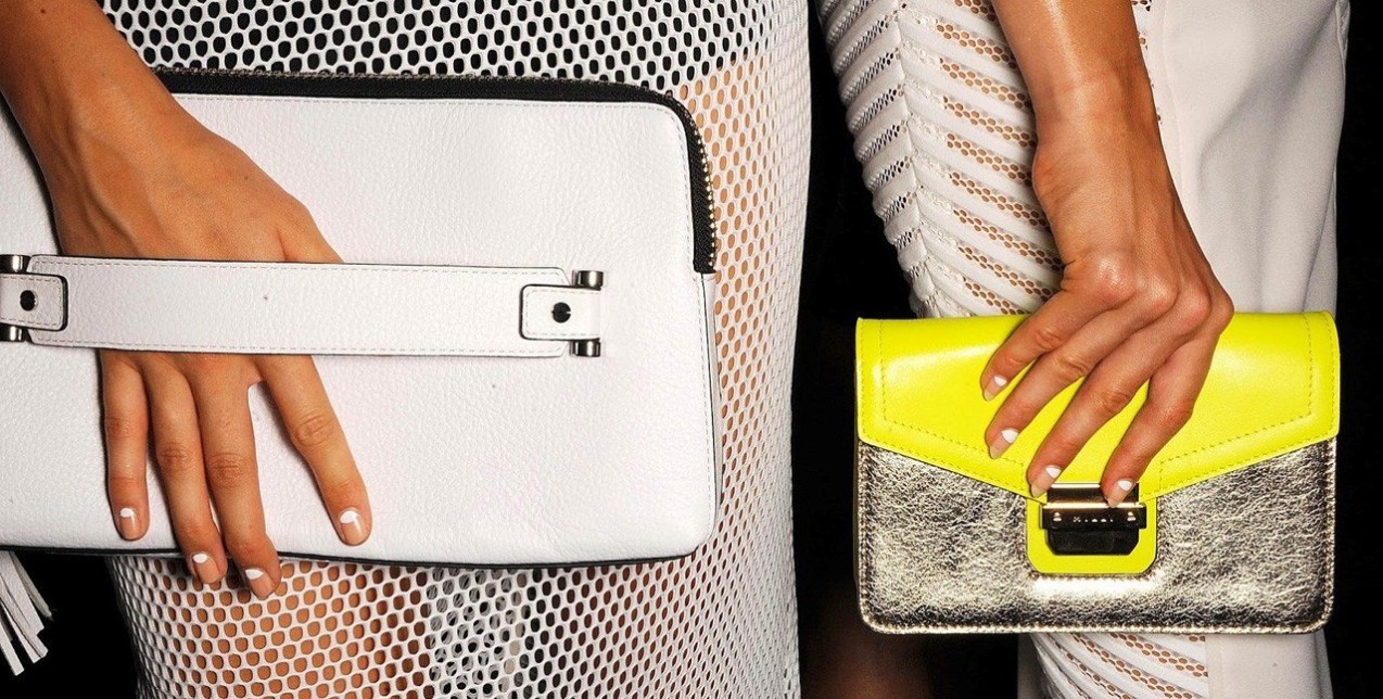 Αυτά είναι τα χρώματα στα βερνίκια που θα φοράτε στις διακοπές σας