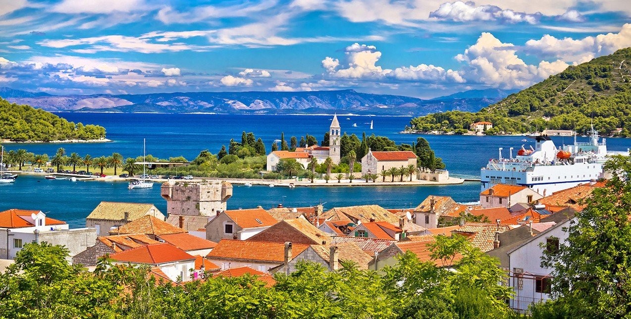 Γνωρίστε το Vis στις Δαλματικές Ακτές όπου γυρίστηκε το σίκουελ του Mamma Mia