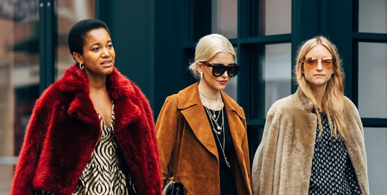 Street style χτενίσματα από τις εβδομάδες μόδας για να αντιγράψετε τώρα 