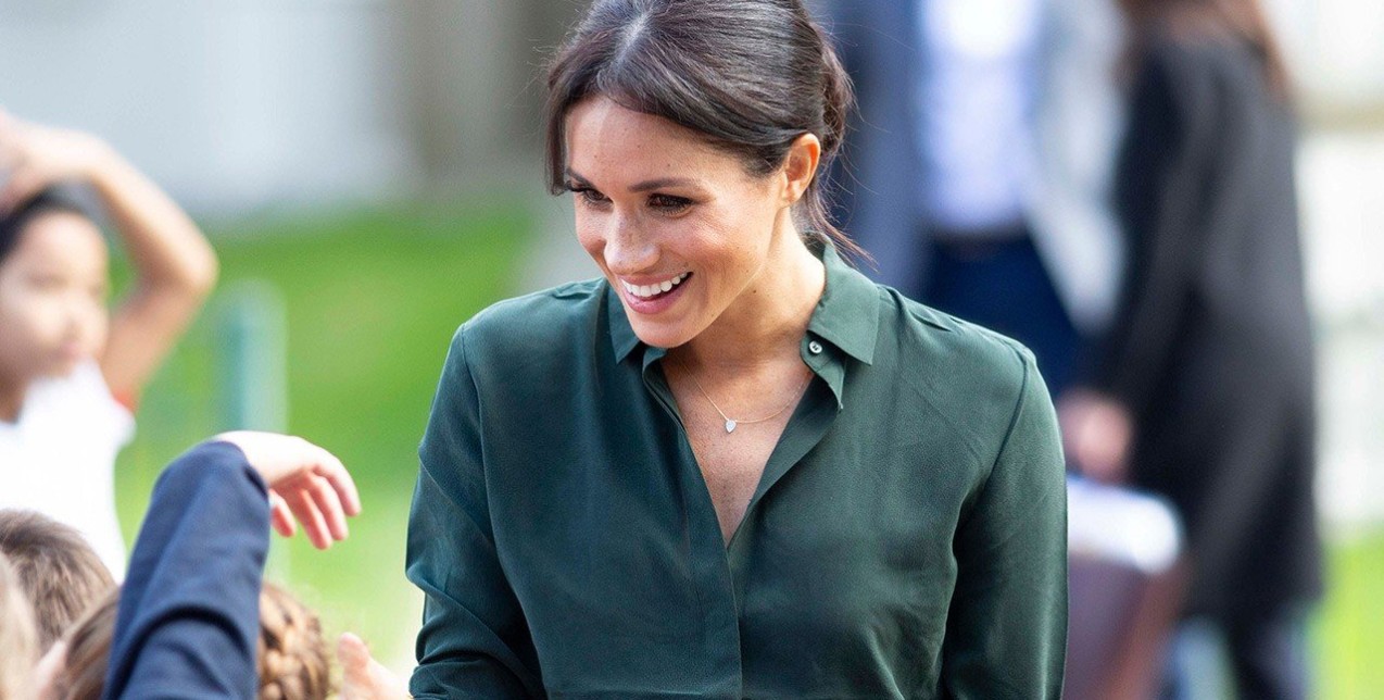 Η Meghan Markle τολμάει τη δερμάτινη φούστα 