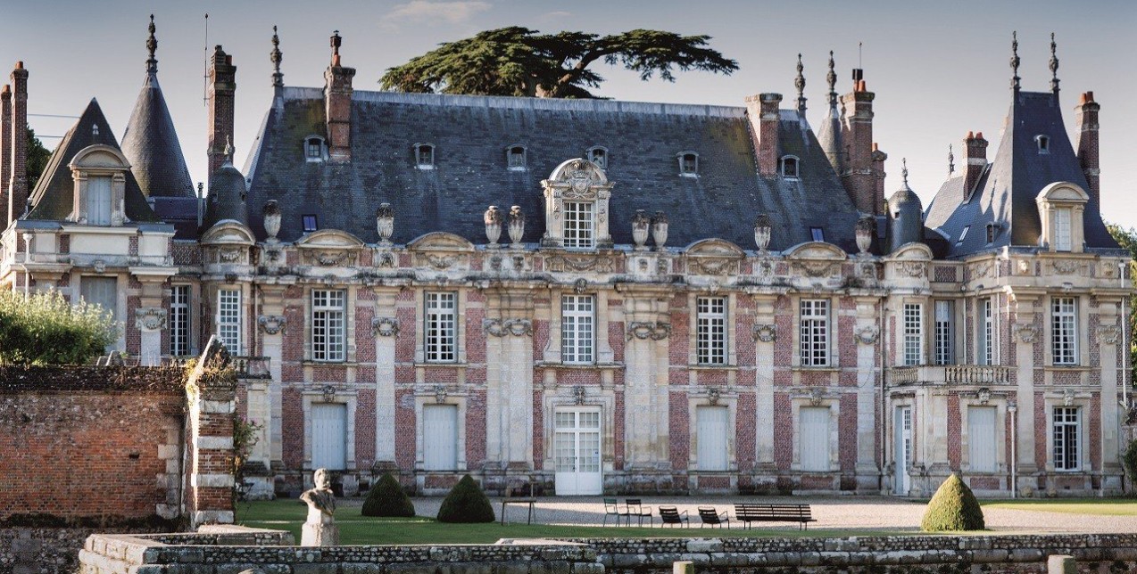 Ανακαλύψτε ένα ιδιαίτερο βιβλίο μαγειρικής που σας ταξιδεύει στη γαλλική εξοχή