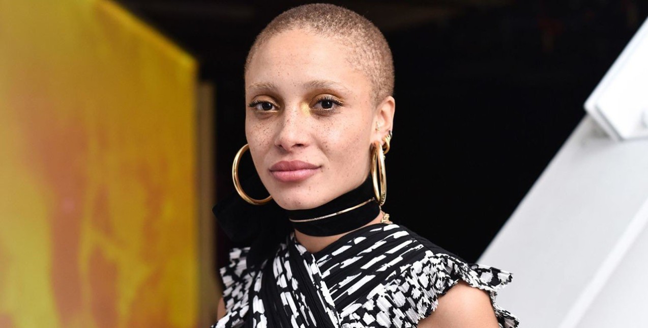 Adwoa Aboah: Tips ομορφιάς από το νέο αγαπημένο μοντέλο των σχεδιαστών 