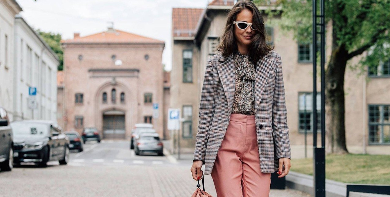 Το must have item της σεζόν είναι το καρό σακάκι