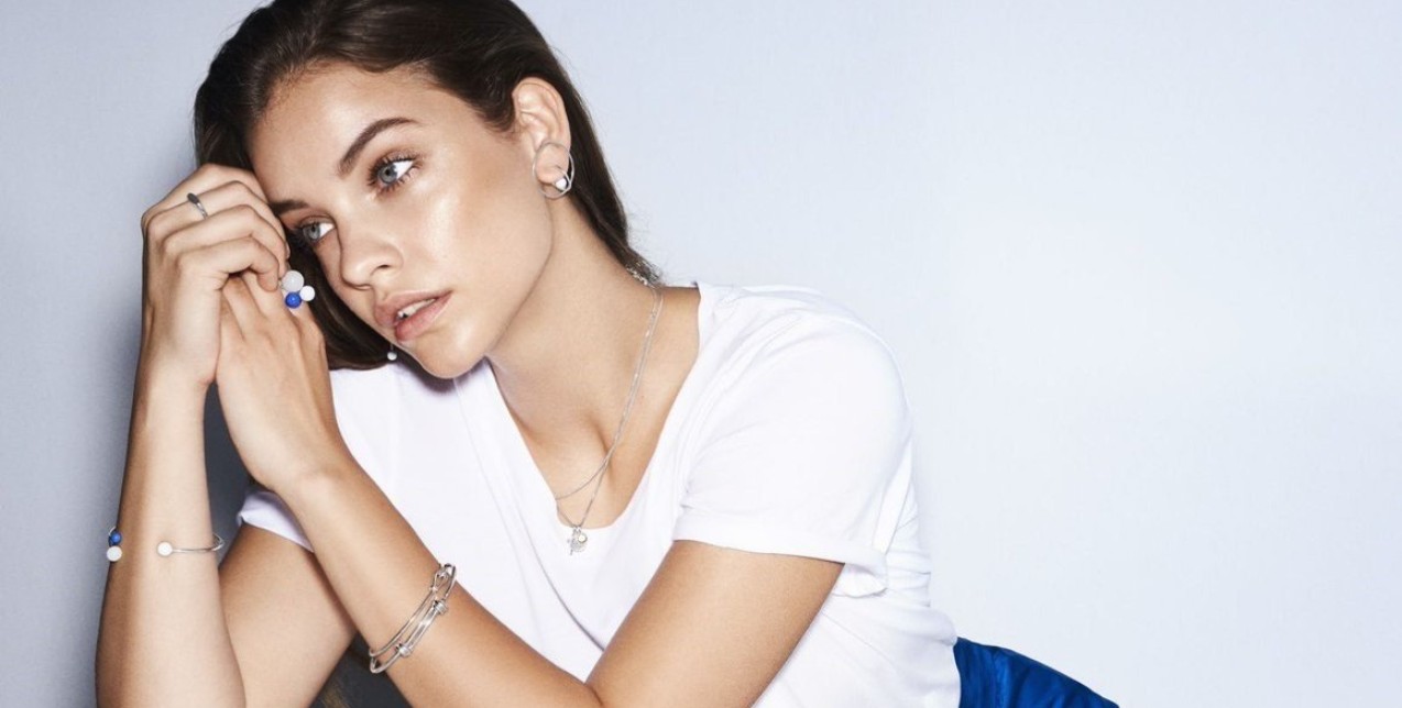 Πώς να καλύψετε τις ατέλειες με μακιγιάζ σύμφωνα με έναν make up artist 