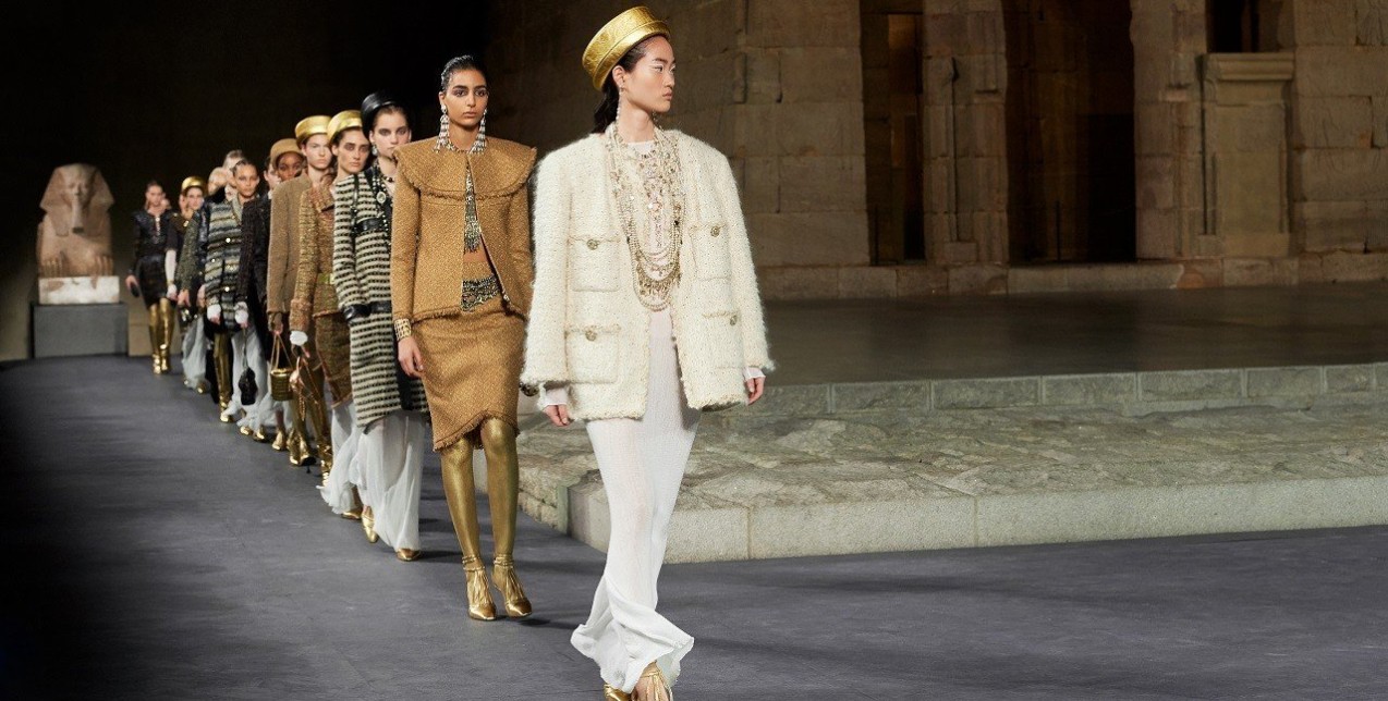 Metiers d'Art fashion show: Ο οίκος Chanel μας ταξίδεψε στην αρχαία Αίγυπτο
