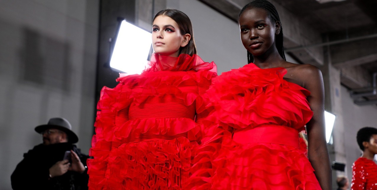 Το Pre-Fall 2019 show του οίκου Valentino στο Τόκιο ήταν γεμάτο κόκκινα τριαντάφυλλα
