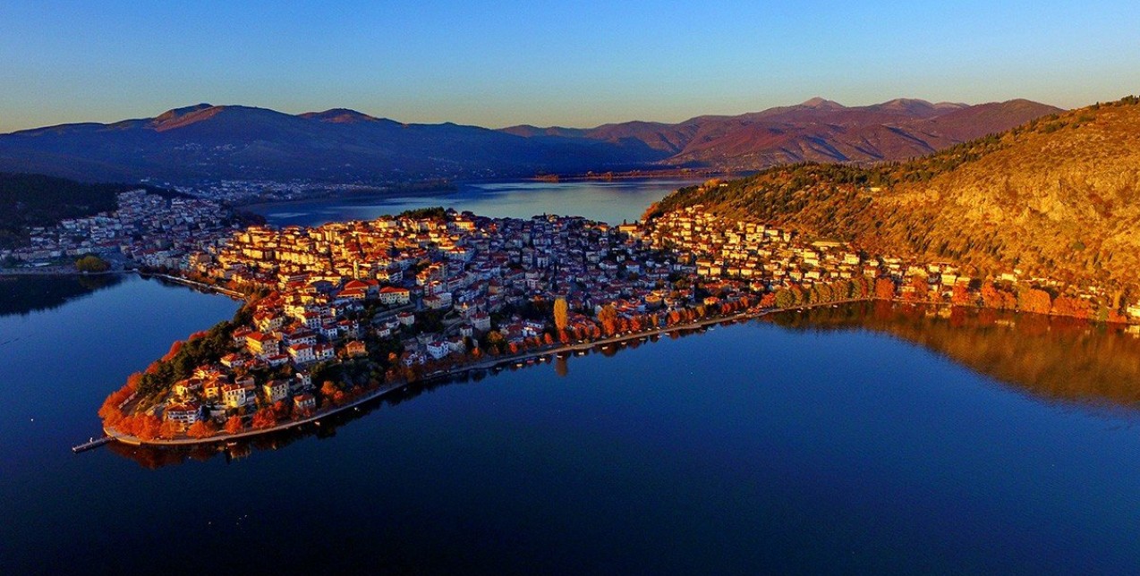 Καστοριά: Αποδράστε στον απόλυτο χειμερινό προορισμό