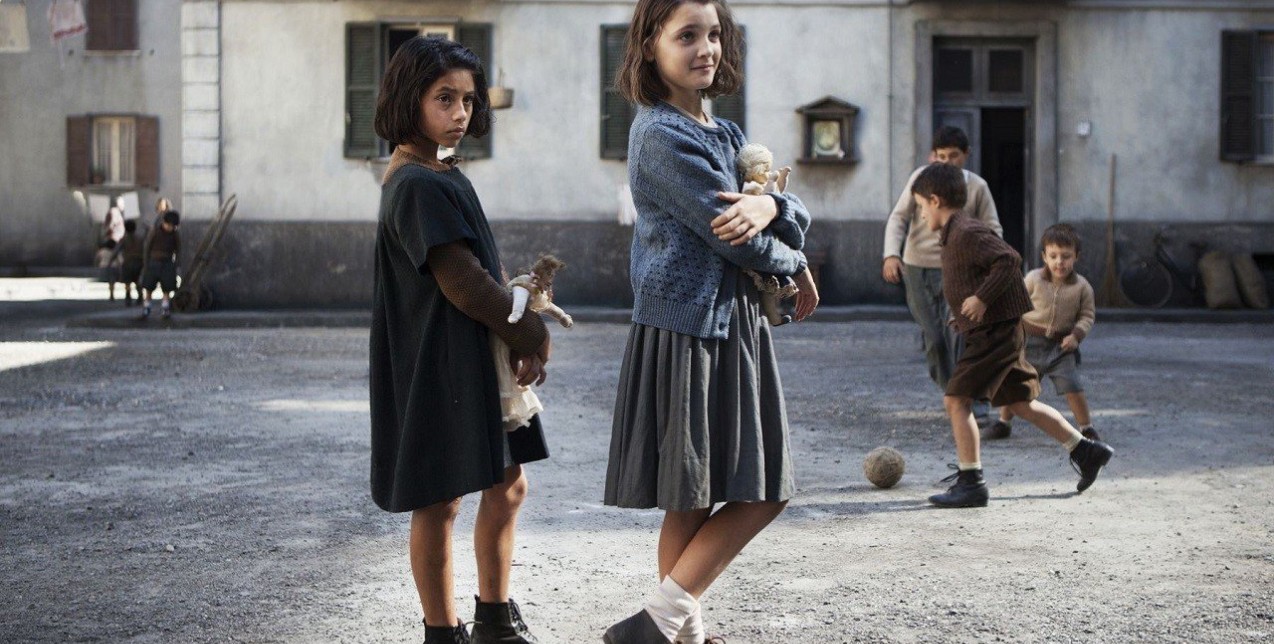 Είδαμε τα δύο πρώτα επεισόδια της Υπέροχης Φίλης της Έλενα Φεράντε και δηλώνουμε ενθουσιασμένοι