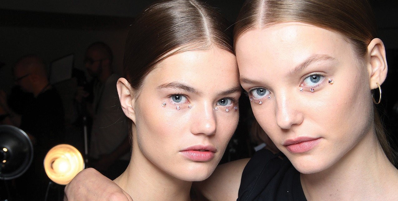 Doctors say: Οι θεραπείες που θα σας χαρίσουν την πολυπόθητη λάμψη