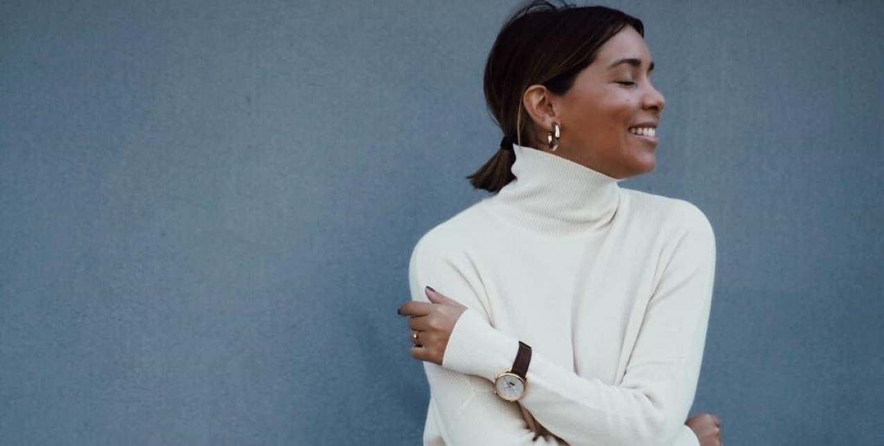 Ευσταθία Τζόβα: Ένα φρέσκο street-style girl και τα beauty μυστικά του 