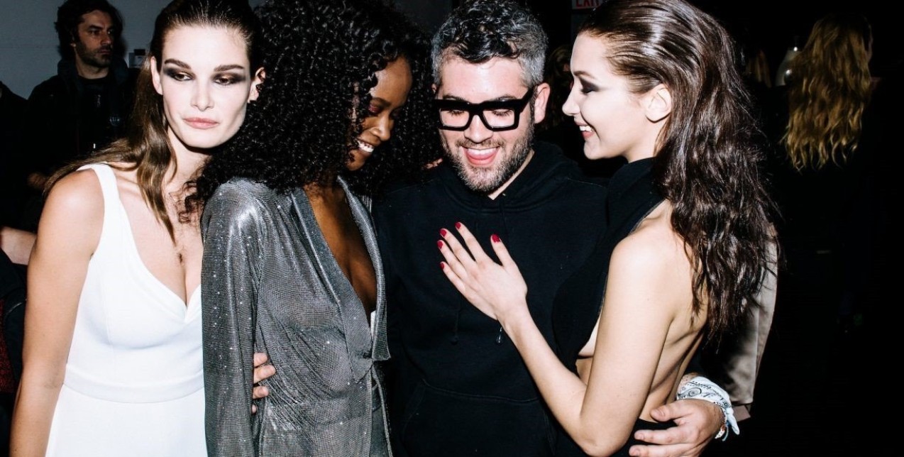 4 υπέροχα makeup looks για να σας βρει ο νέος χρόνος πιο glam από ποτέ 