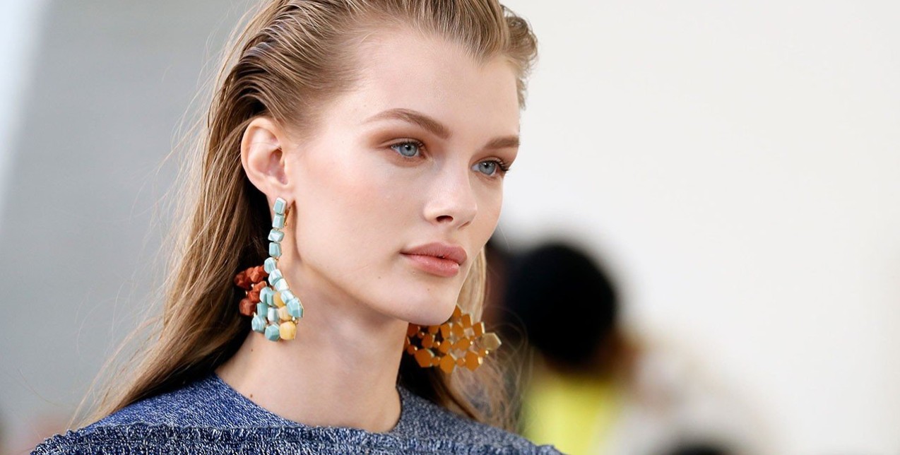 Αυτά είναι τα beauty trends που θα κυριαρχήσουν τη νέα χρονιά