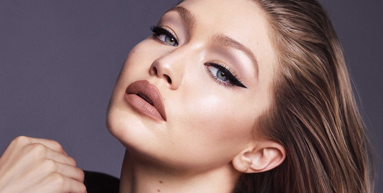 Τα 90's επιστρέφουν στο μακιγιάζ πιο μοντέρνα και κολακευτικά από ποτέ 