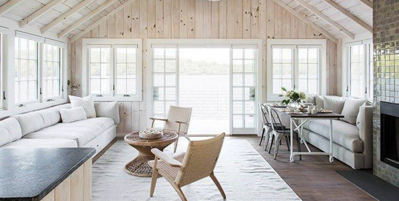 Ένα φωτεινό lake house στο Κονέκτικατ που θα σας μείνει αξέχαστο