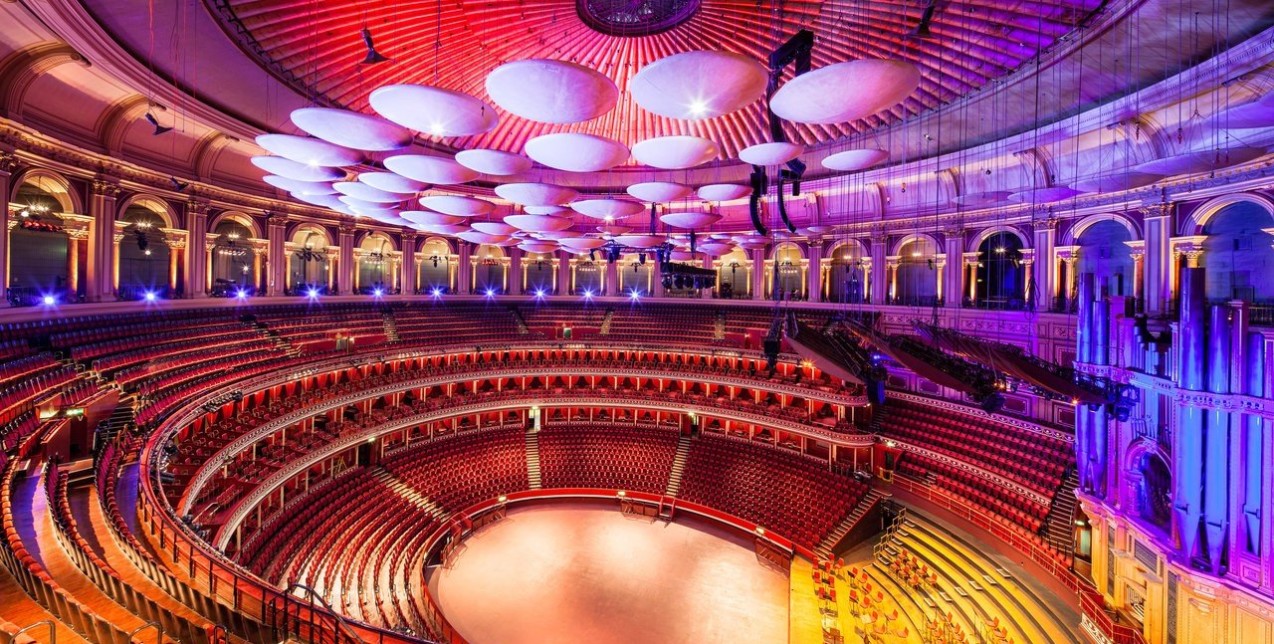 Οι 5 παραστάσεις που δεν πρέπει να χάσετε στην Αθήνα