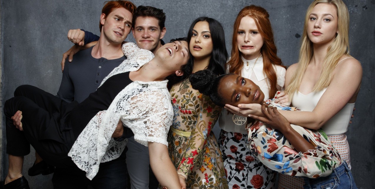 Οι ξένες σειρές που πρέπει να δείτε ανάλογα με το ζώδιό σας