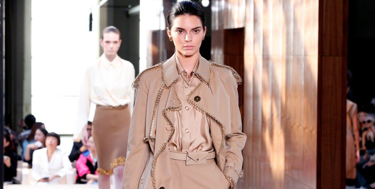 Υποδεχτείτε την άνοιξη με τα χρώματα της άμμου