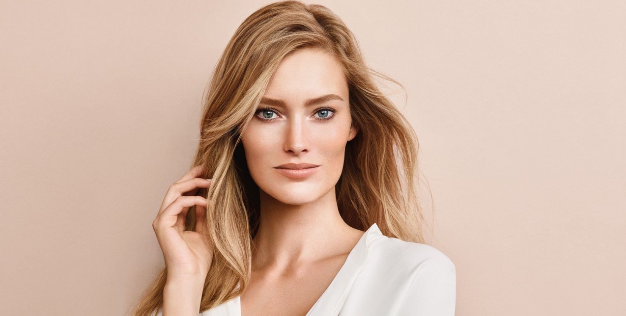 Micro-concealing: Η νέα τεχνική για να αποκτήσετε φυσική βάση στο πρόσωπό σας 