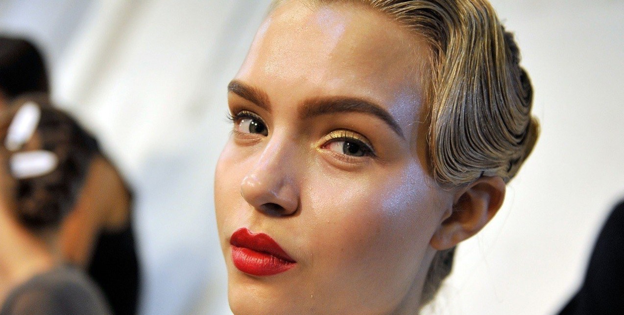 Over 40: Τα λάθη που κάνετε στο μακιγιάζ