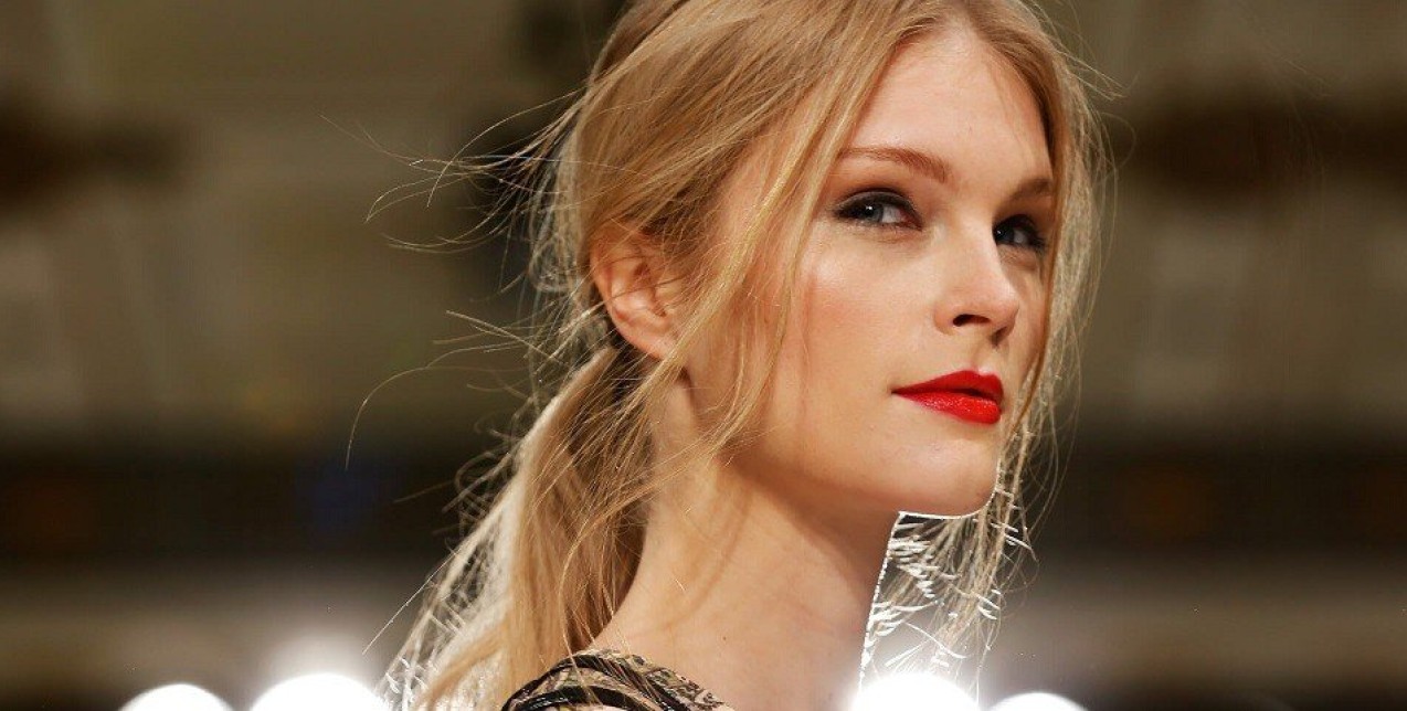 Ποια χρώματα στα μαλλιά θα μας απασχολήσουν αυτήν την άνοιξη