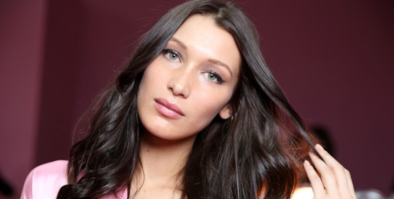 Αποκτήστε δυνατά, υγιή μαλλιά με αυτά τα θαυματουργά hair tips