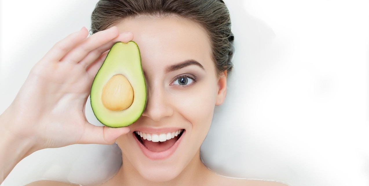 Οι μάσκες με αβοκάντο που πρέπει να δοκιμάσετε asap