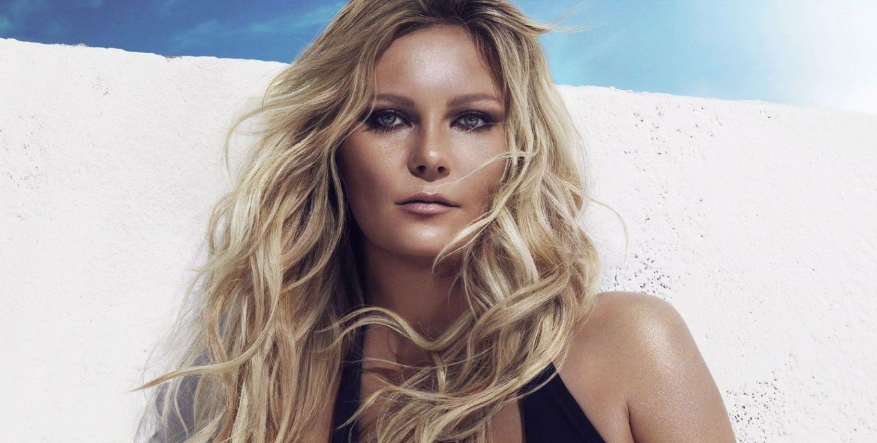 Τέλεια beach waves στα μαλλιά; Tips για να τα πετύχετε