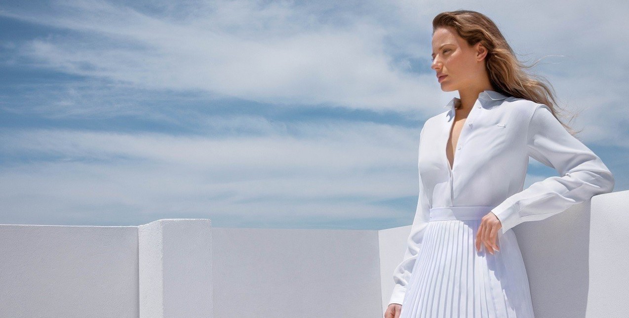 Queen of cool: Ντόρα Μακρυγιάννη 