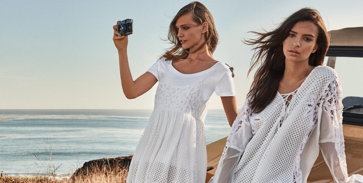 Πώς να φορέσετε ένα all white σύνολο σε κάθε περίσταση