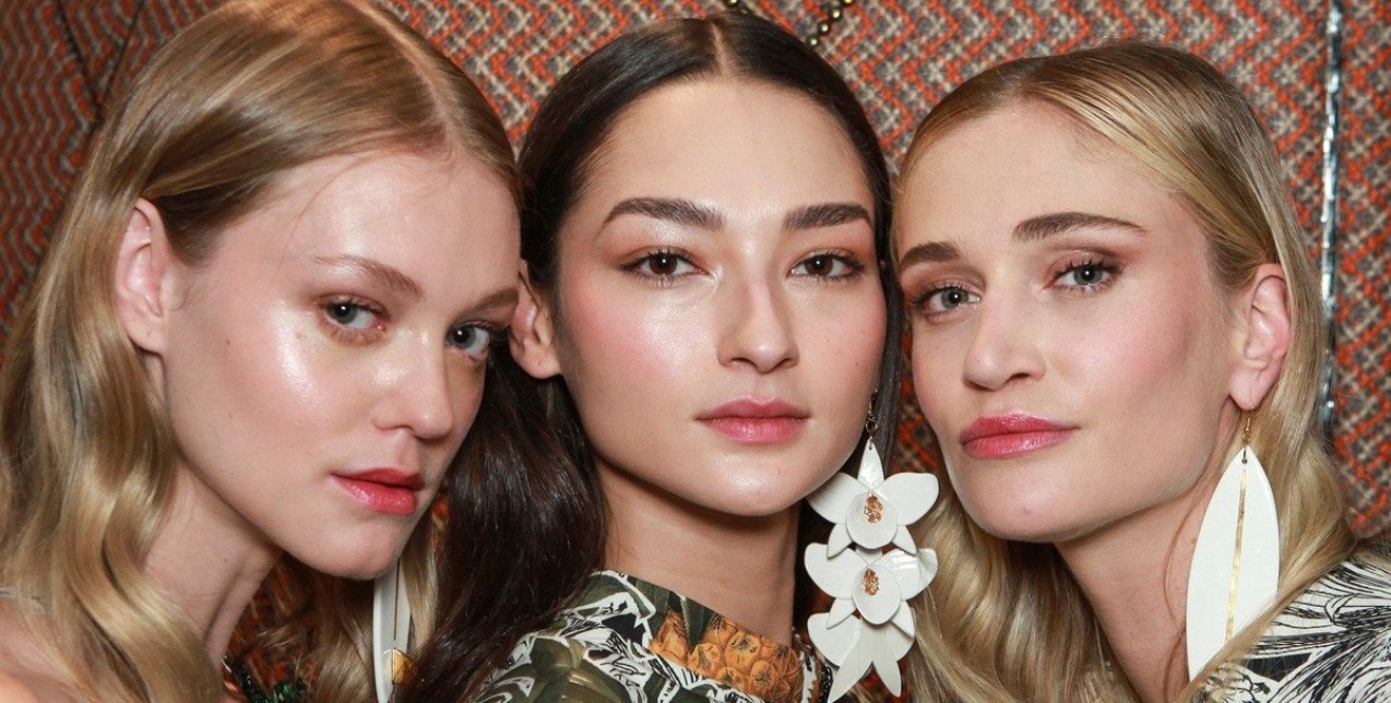 Αποκτήστε νεανικό δέρμα με προϊόντα εμπλουτισμένα με βιταμίνη C