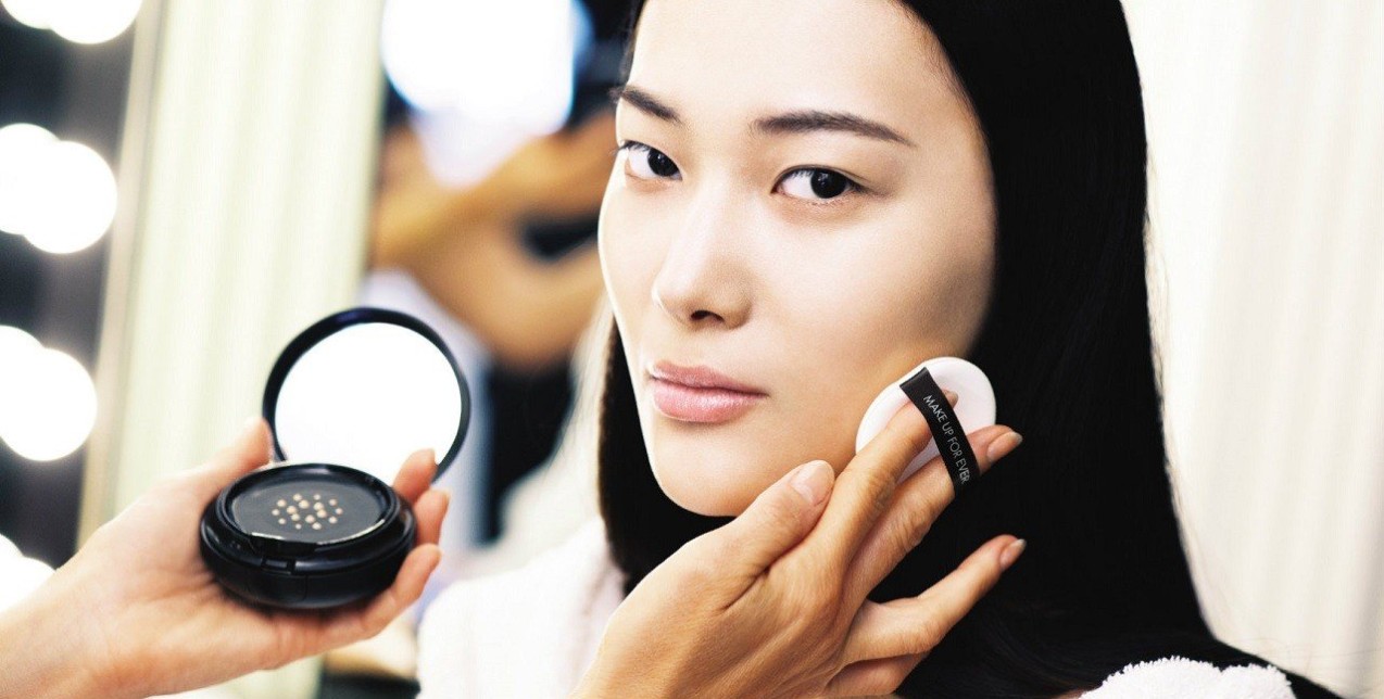 Baby powder: Οι 6 απίθανες χρήσεις του διασημότερου skincare προϊόντος 
