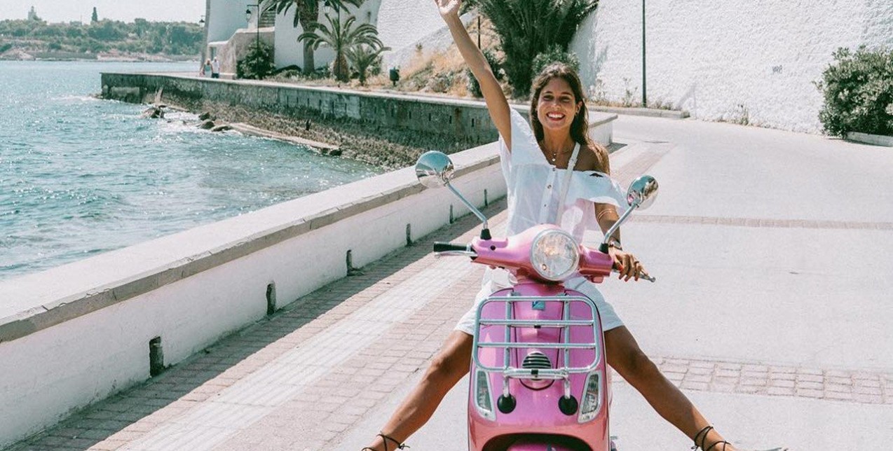 10 κομμάτια που πρέπει να έχει η βαλίτσα των καλοκαιρινών σας διακοπών