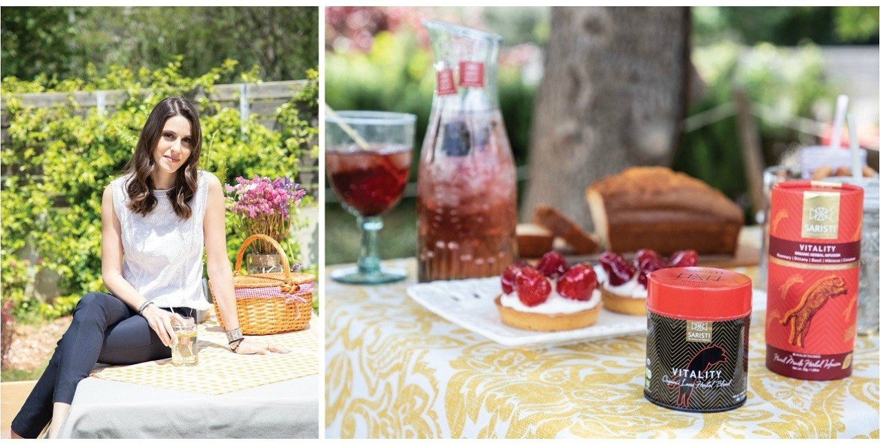 H Αρίστη Σάρρα μας υποδέχεται στον δικό της επίγειο παράδεισο, στο Κτήμα Αρίστη