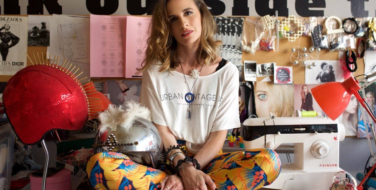 Αριάδνη Καπελιώτη: Γνωρίστε τη Θεσσαλονικιά σχεδιάστρια 3-d κοσμημάτων 